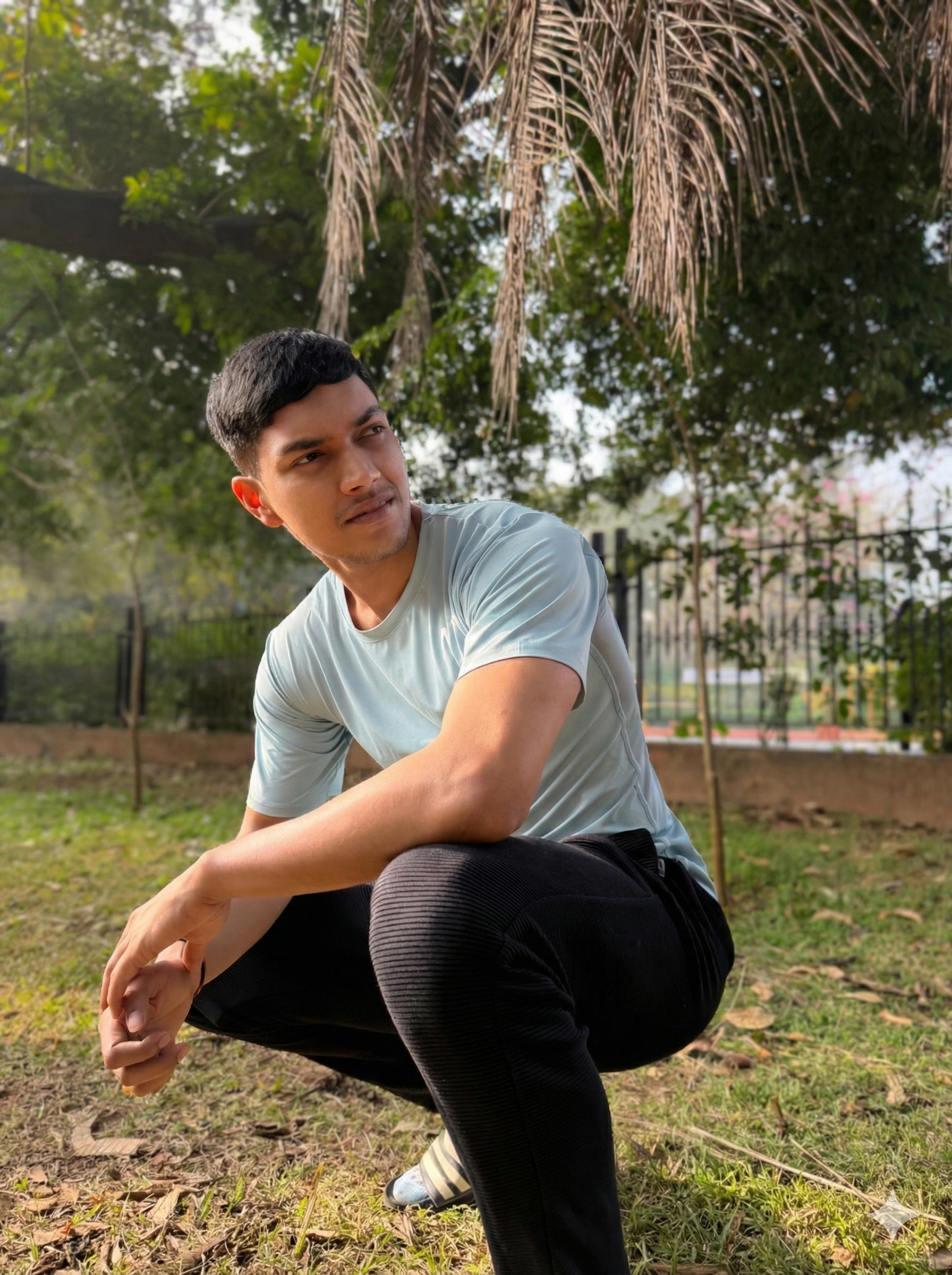 Men's Forget-Me-Not Performance Tee