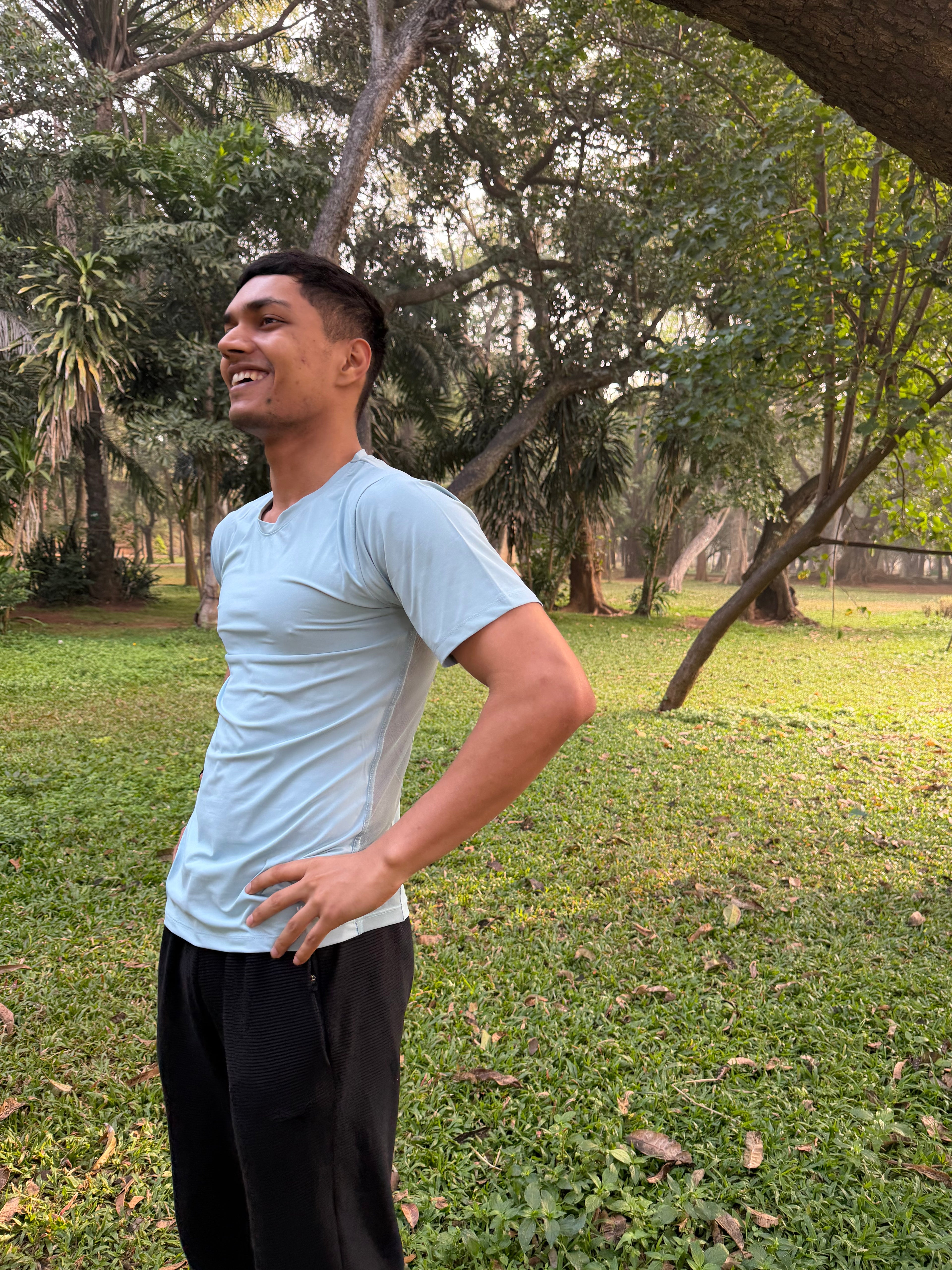 Men's Forget-Me-Not Performance Tee