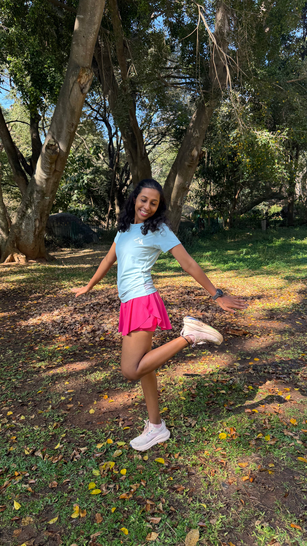 Women's Forget-Me-Not Performance Tee