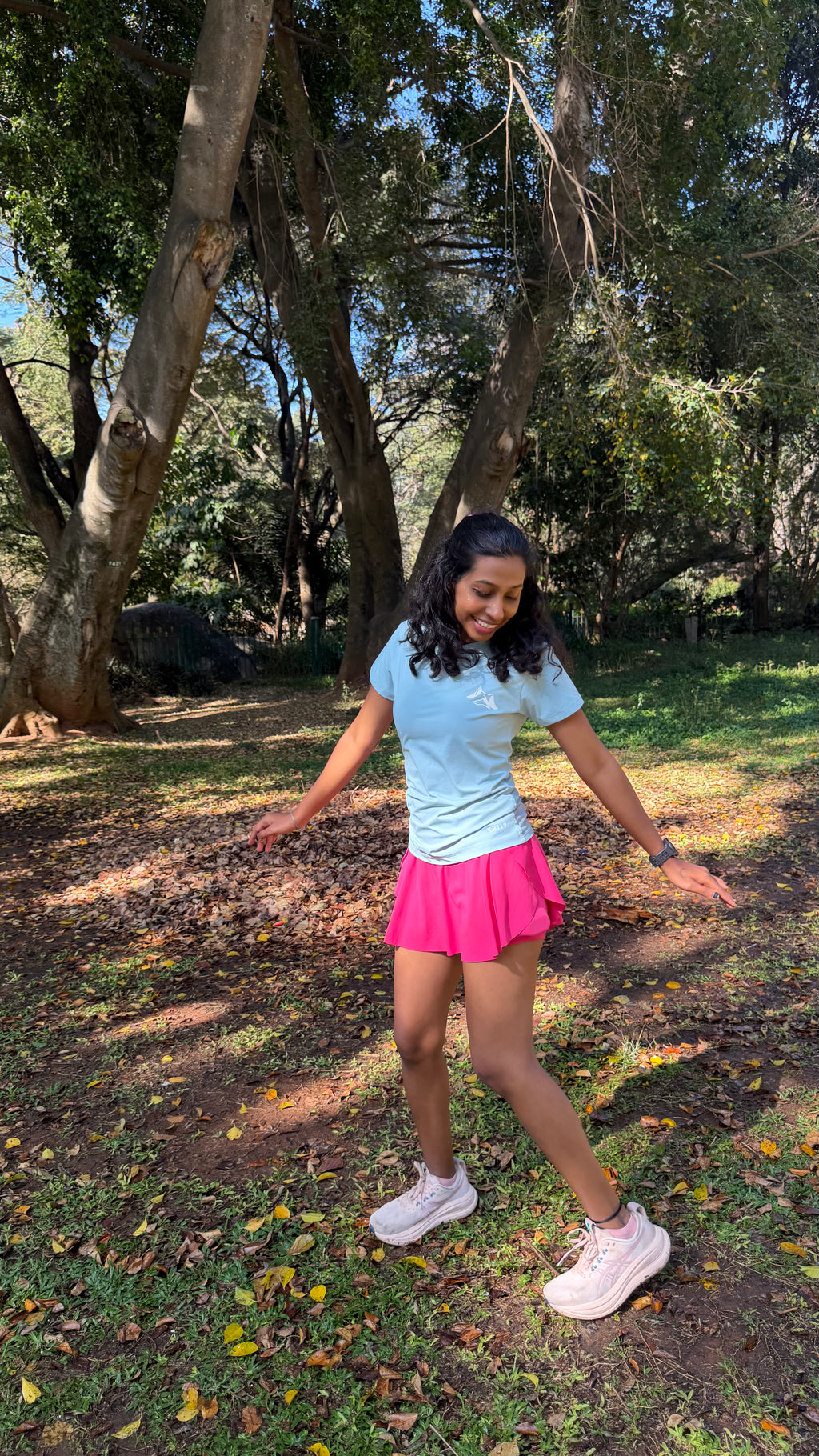 Women's Forget-Me-Not Performance Tee